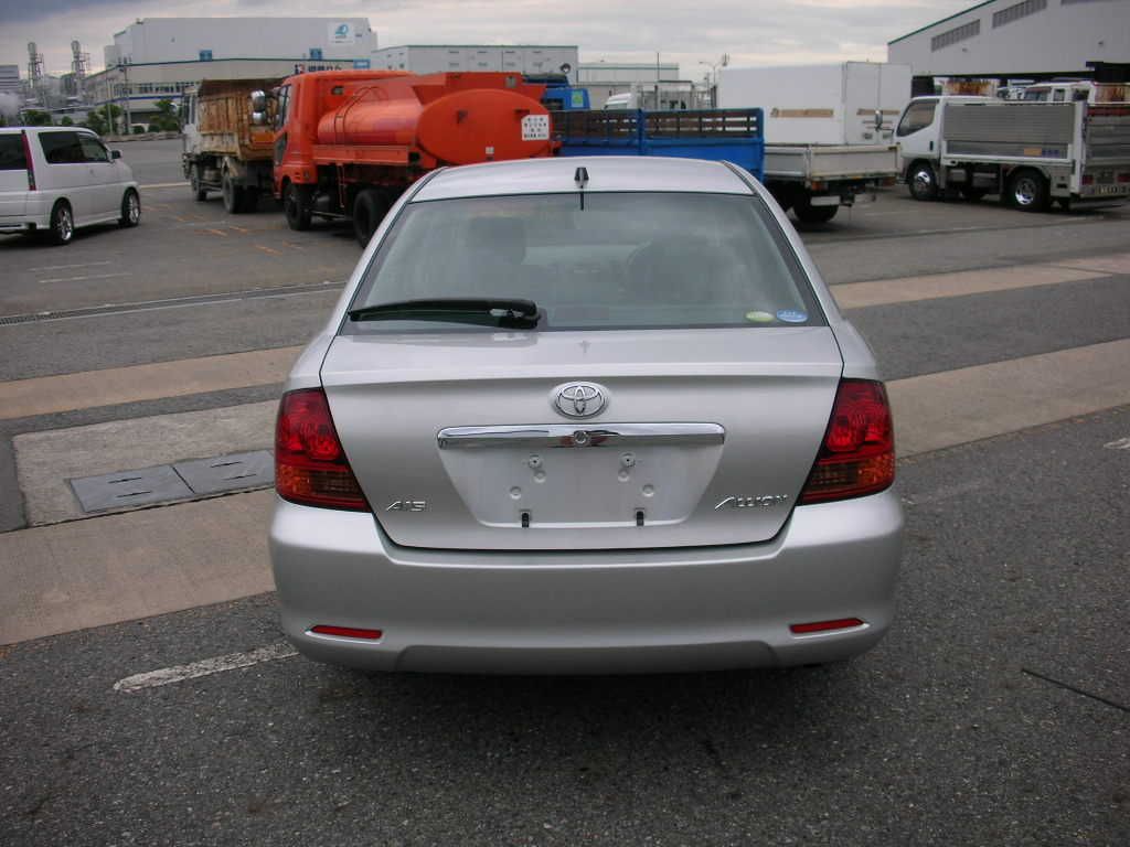 2004 Toyota Allion