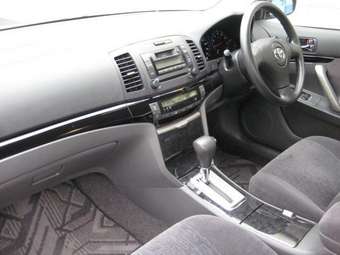 2004 Toyota Allion Photos