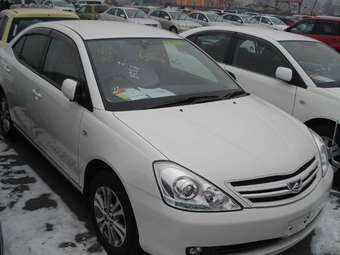 2004 Toyota Allion Pictures