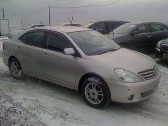 2004 Toyota Allion Pictures