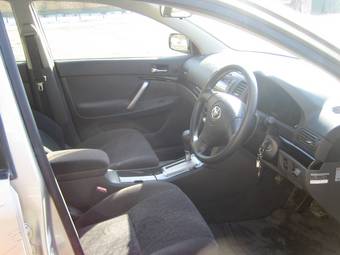 2004 Toyota Allion Pictures