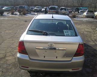 2004 Toyota Allion Photos