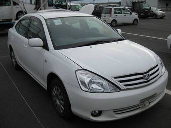 2004 Toyota Allion Pictures