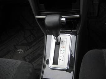 2004 Toyota Allion Photos