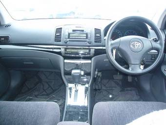 2004 Toyota Allion Photos