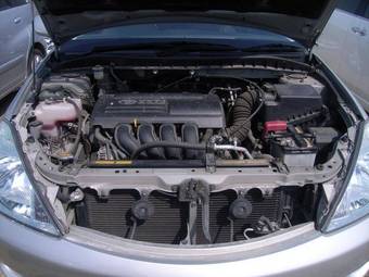 2004 Toyota Allion Photos