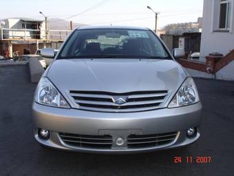 2004 Toyota Allion Pictures