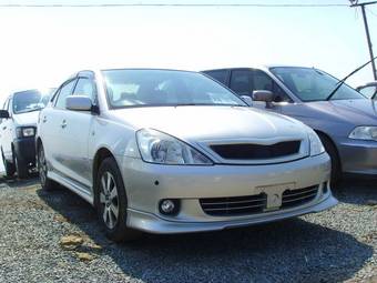 2004 Toyota Allion Photos