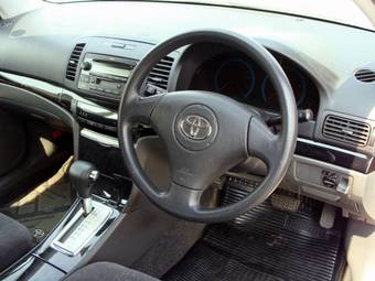 2004 Toyota Allion Pictures