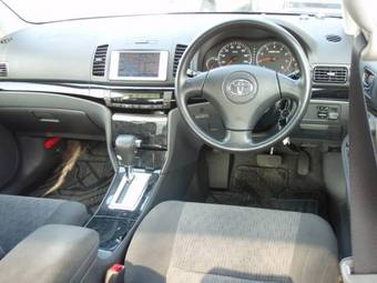 2004 Toyota Allion Photos