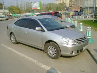 2004 Toyota Allion Pictures