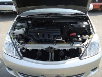 2004 Toyota Allion Pictures