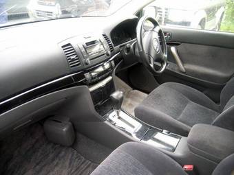 2004 Toyota Allion Pics