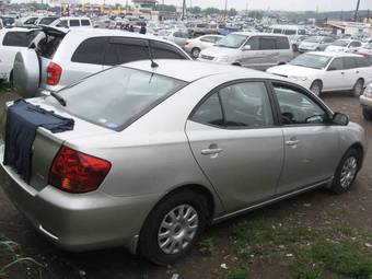 2004 Toyota Allion Photos