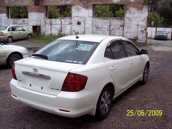 2004 Toyota Allion Photos