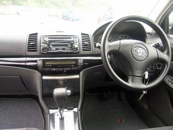 2004 Toyota Allion Photos