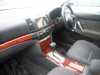 2004 Toyota Allion Photos