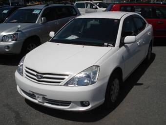 2004 Toyota Allion Photos