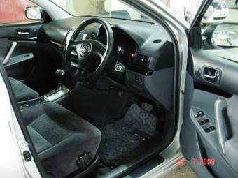 2004 Toyota Allion Photos