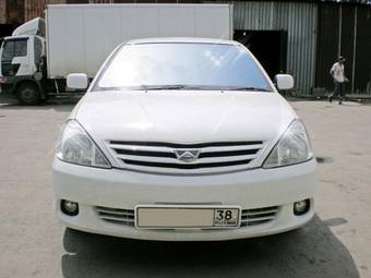 2004 Toyota Allion Photos