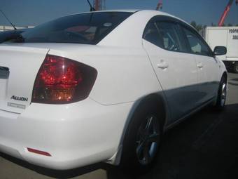 2004 Toyota Allion Pics