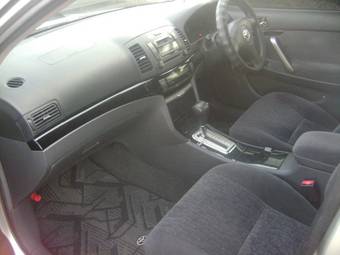 2004 Toyota Allion Images