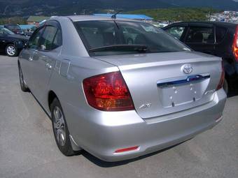 2004 Toyota Allion Photos
