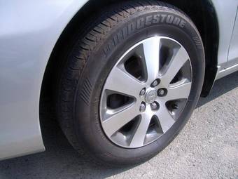 2004 Toyota Allion Pics