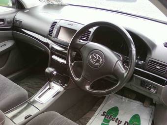 2004 Toyota Allion Pictures