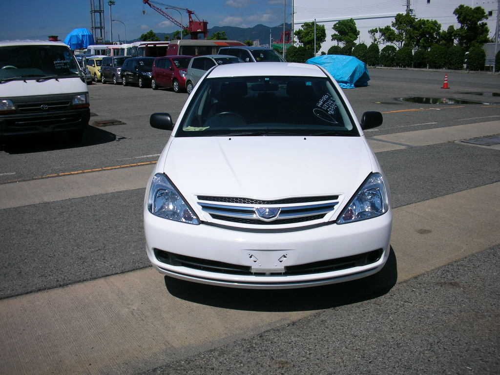 2005 Toyota Allion