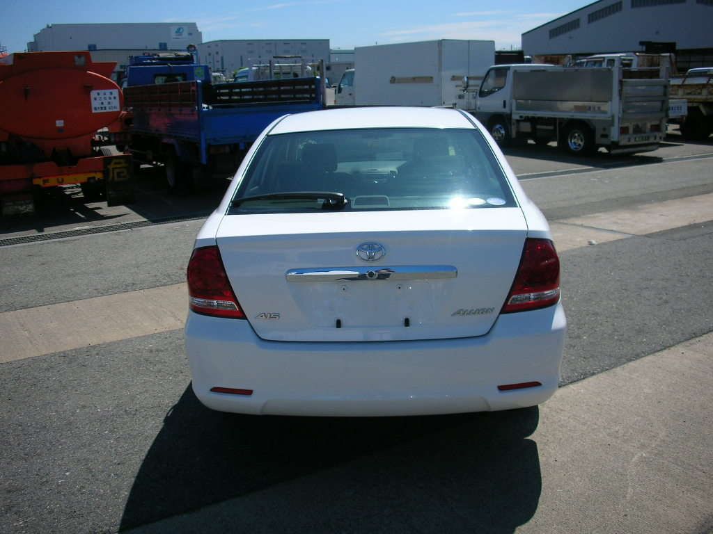 2005 Toyota Allion