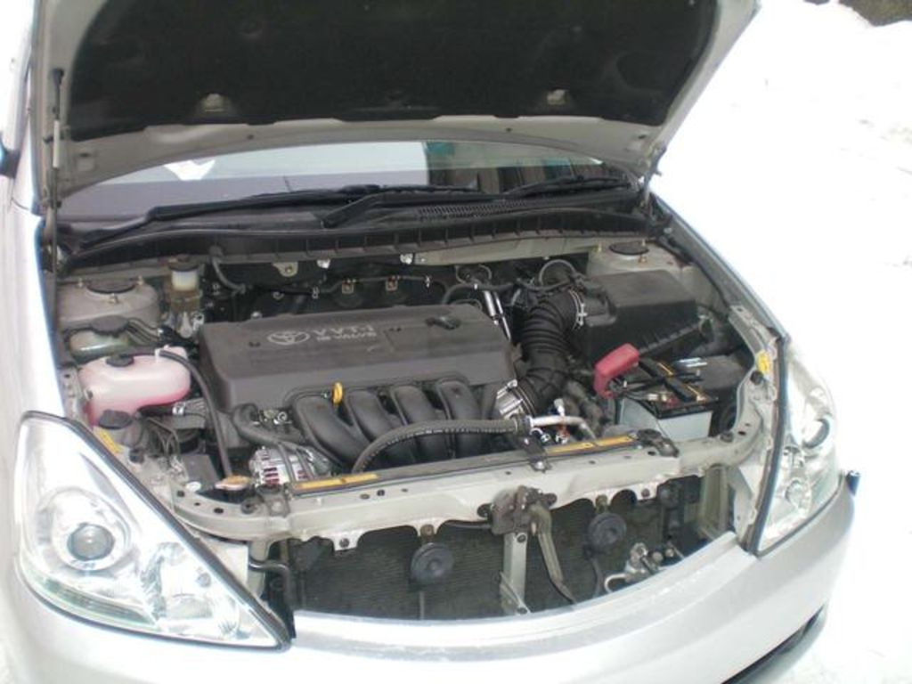 2005 Toyota Allion