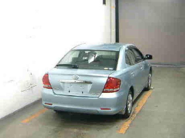 2005 Toyota Allion