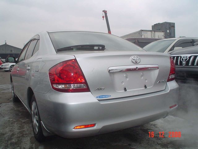 2005 Toyota Allion