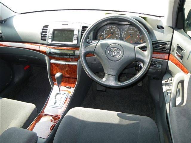2005 Toyota Allion