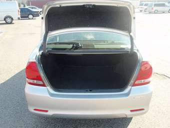 2005 Toyota Allion Photos