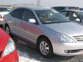 2005 Toyota Allion Pics