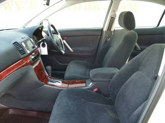 2005 Toyota Allion Pictures