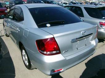2005 Toyota Allion Photos
