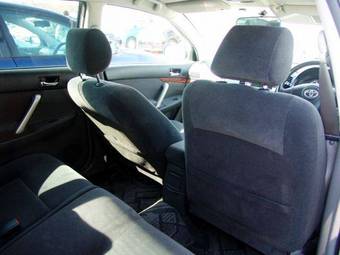 2005 Toyota Allion Photos