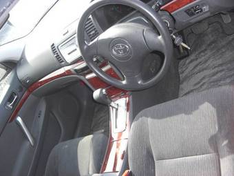 2005 Toyota Allion Photos