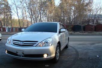 2005 Toyota Allion Photos