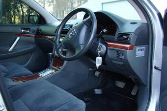 2005 Toyota Allion Pictures