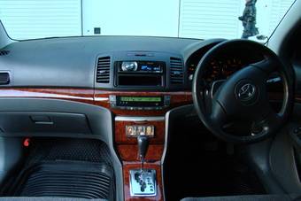 2005 Toyota Allion Photos