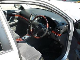 2005 Toyota Allion Pictures