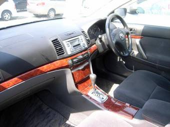2005 Toyota Allion Photos