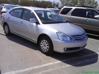 2005 Toyota Allion Photos