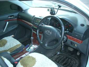 2005 Toyota Allion Photos
