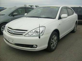 2005 Toyota Allion Photos