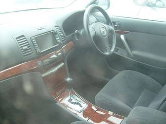 2005 Toyota Allion Photos